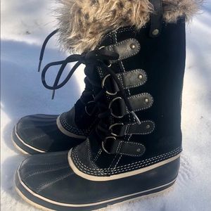 Sorel Joan of Arctic Boots